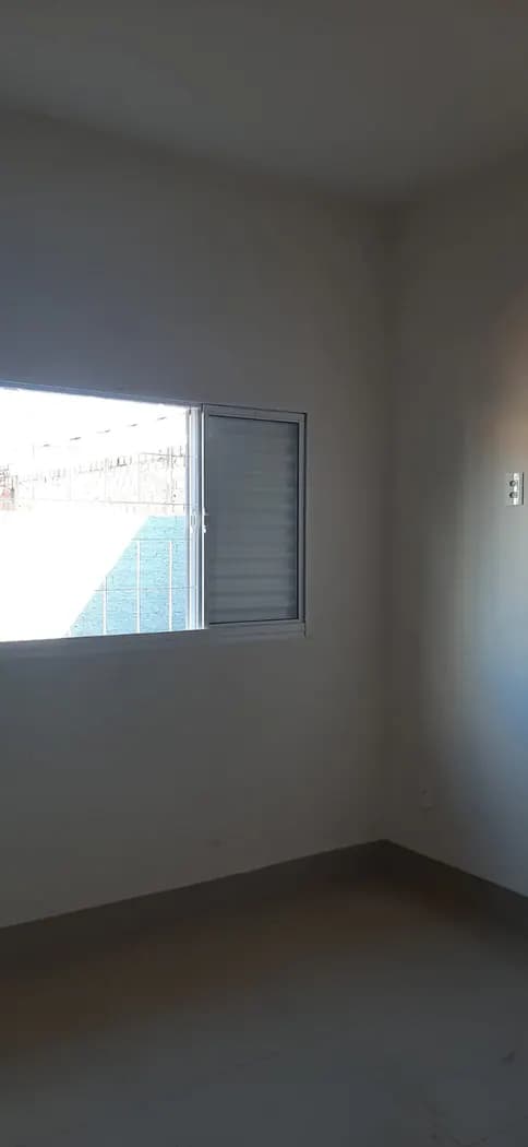 Casa com 2 dormitórios e 2 vagas na garagem em Barretos, SP — foto 4