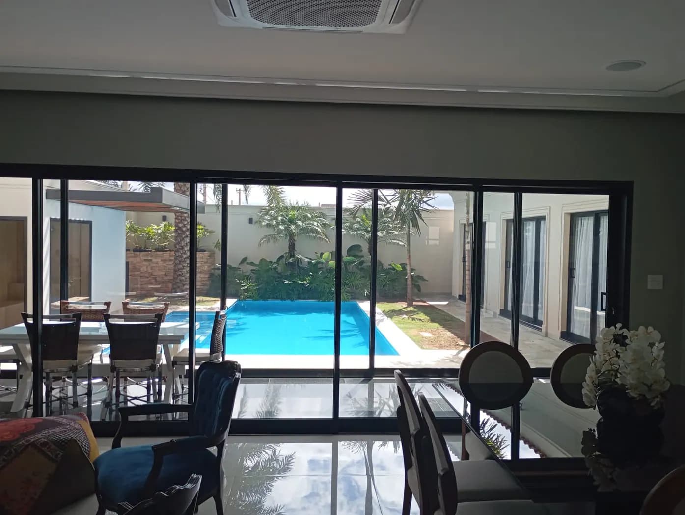 Casa de 450m² com 4 dormitórios e 4 vagas na garagem em Barretos, SP — foto 4