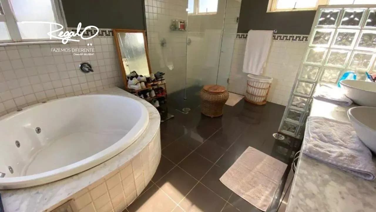 Casa de 529.75m² com 4 dormitórios e 4 vagas na garagem em Barretos, SP — foto 6