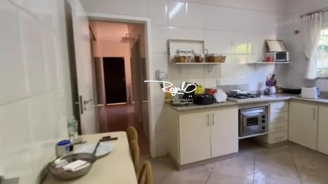 Casa de 490m² com 3 dormitórios e 4 vagas na garagem em Barretos, SP — foto 12