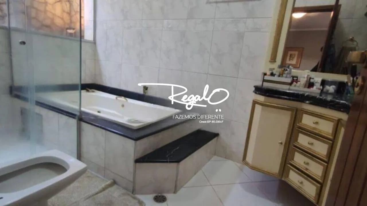Casa de 307m² com 5 dormitórios e 4 vagas na garagem em Barretos, SP — foto 14